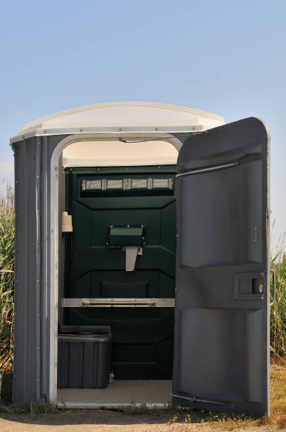 Best Porta potty rental for parties  in Elburn, IL